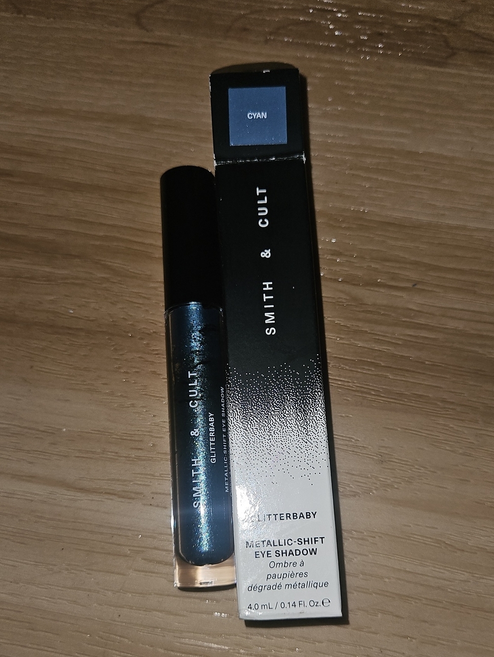 Smith & Cult Glitterbaby Metallic-Shift Eye Shadow in Cyan